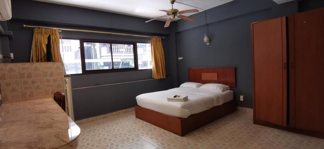 Jellyfish Hostel Jomtien Exterior foto