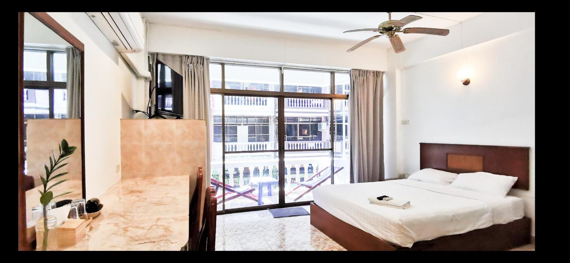 Jellyfish Hostel Jomtien Habitación foto